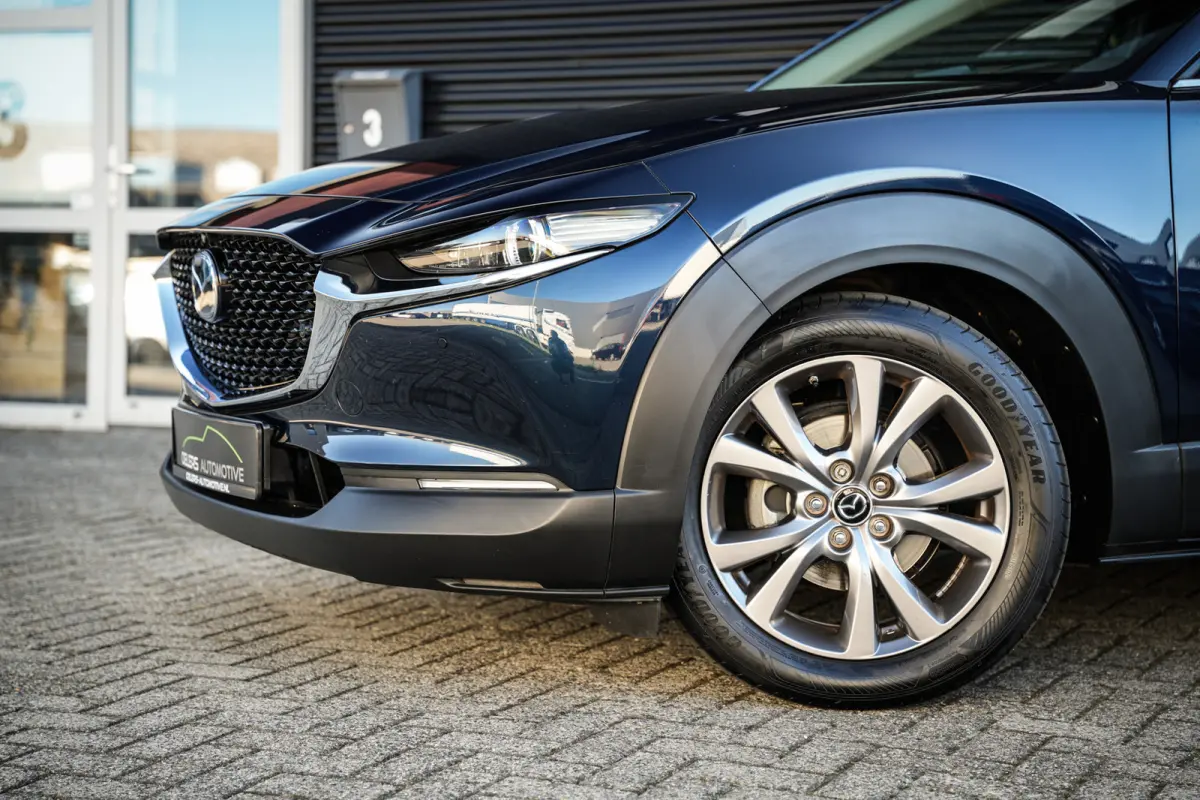 2.0 e-SkyActiv-G M Hybrid Comfort | CarPlay | Clima | ACC | Trekhaak | Leder | Navi | 360 camera |