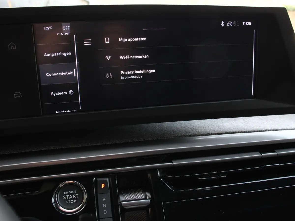 1.2 Hybrid 145pk Automaat Allure 7p Navigatie Apple Carplay Android Auto Camera Climate control Dab Led Keyless start Lichtmetalen Velgen Parkeer sensoren