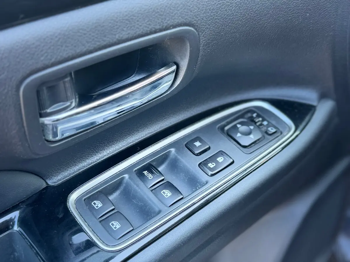 2.0 PHEV NW MODEL Executive Edition - Black Pearl - Camera/Keyless/Seatheat - Topstaat