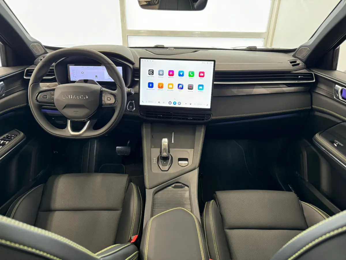 1.5 More HEICO SPORTIV | Alarmsysteem | Apple Carplay/Android Auto|telefoonintegratie premium | Audio installatie premium