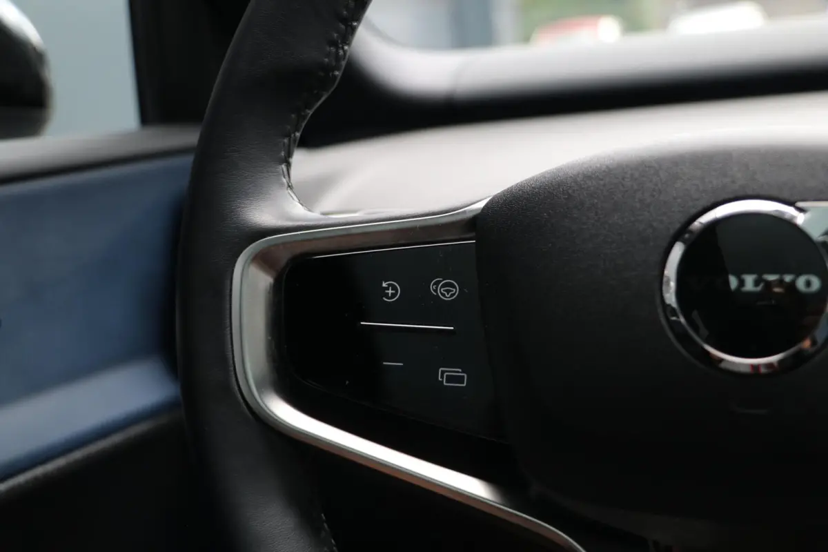 Twin Motor Performance Ultra 69 kWh 429PK Panodak Trekhaak Warmtepomp AdaptivCruise Harman/Kardon Leder 40000KM BJ2024