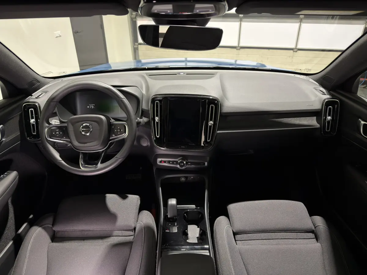 Recharge Plus 69 kWh | Adaptief Cruise Control | Keyless | Voorstoelen verwarmd