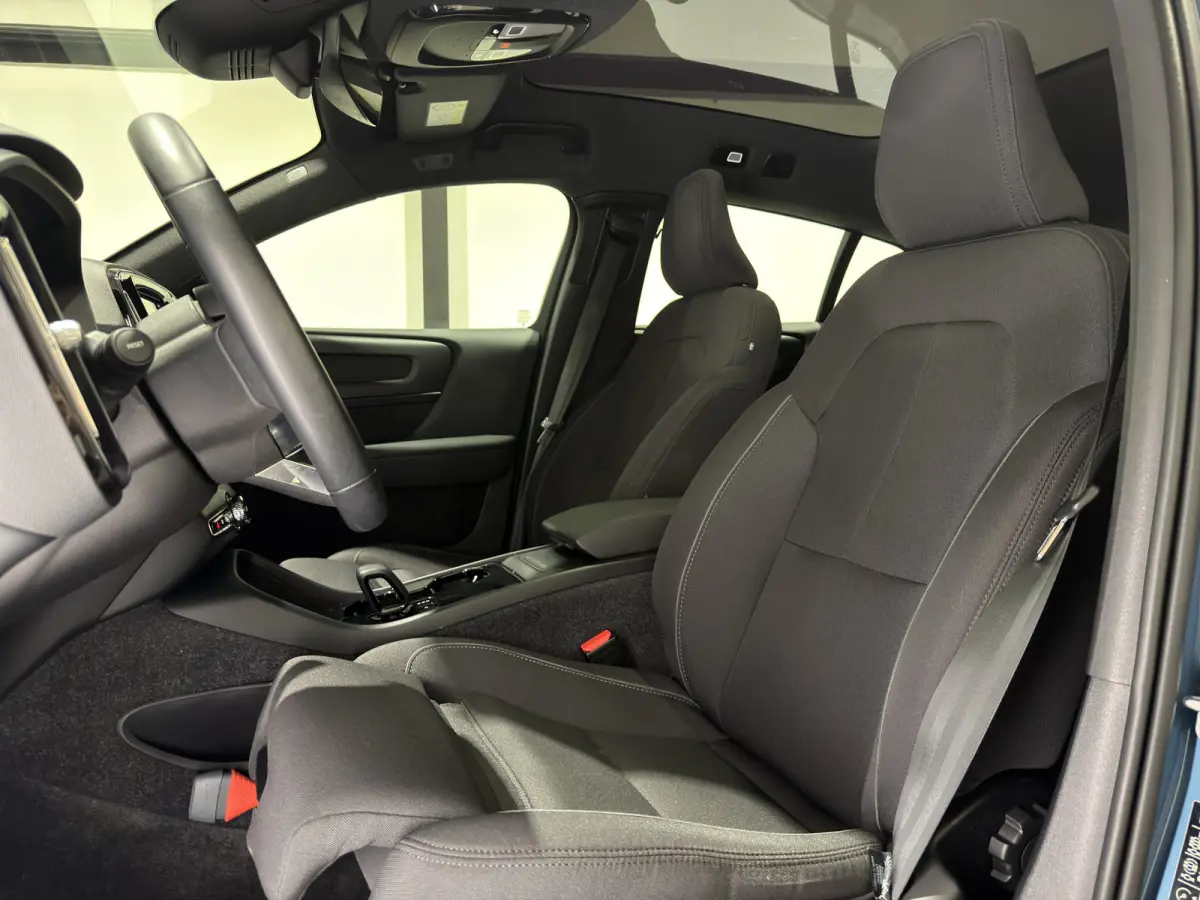 Recharge Plus 69 kWh | Adaptief Cruise Control | Keyless | Voorstoelen verwarmd