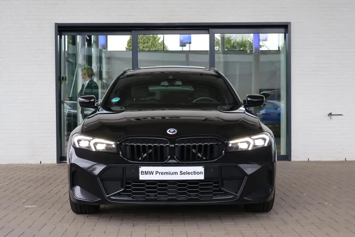 330e xDrive | M Sport | Harman Kardon | SOH 90,4% | Panorama Dak | Trekhaak