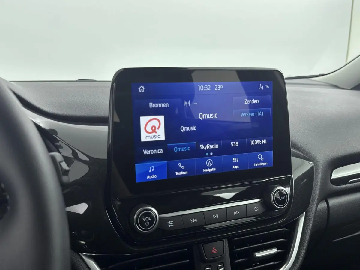 1.0 EcoBoost Titanium | CAMERA | DODE HOEK DETECTIE | CLIMATE CONTROL | NAVIGATIE |