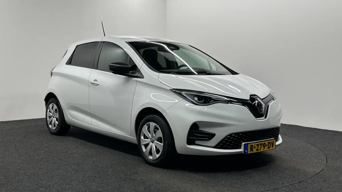 R110 Life 52 kWh CARPLAY NAVI CRUISE KOOP ACCU.
