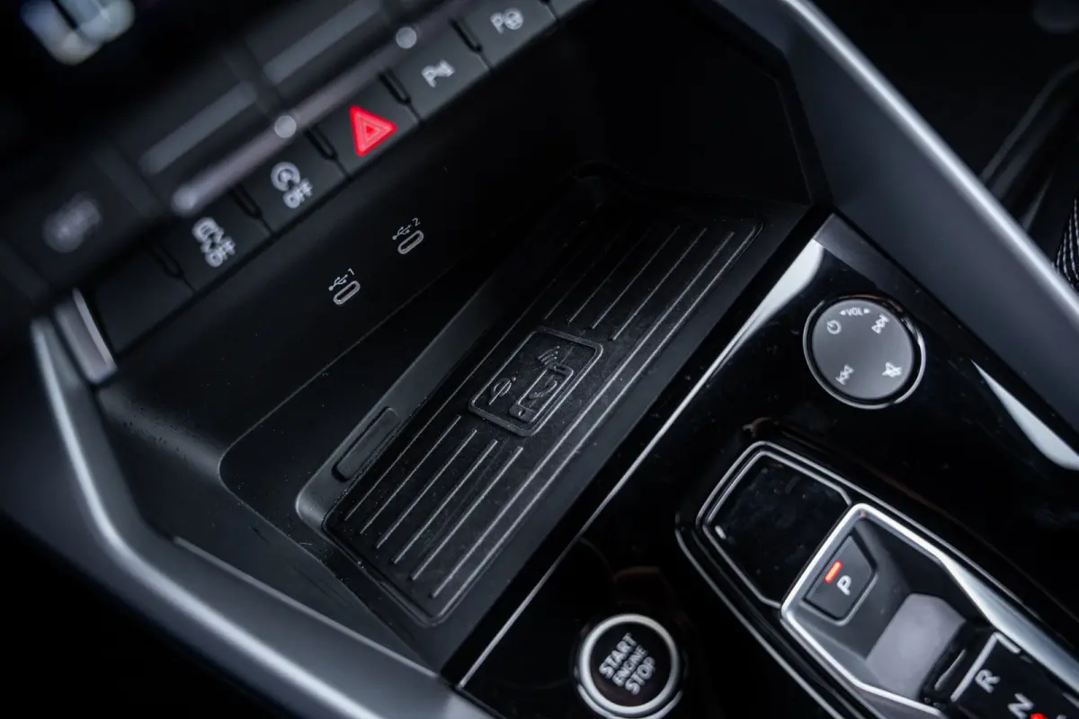 30 TFSI S edition | Airco (automatisch) | Apple Carplay/Android Auto|telefoonintegratie premium | Cruise control