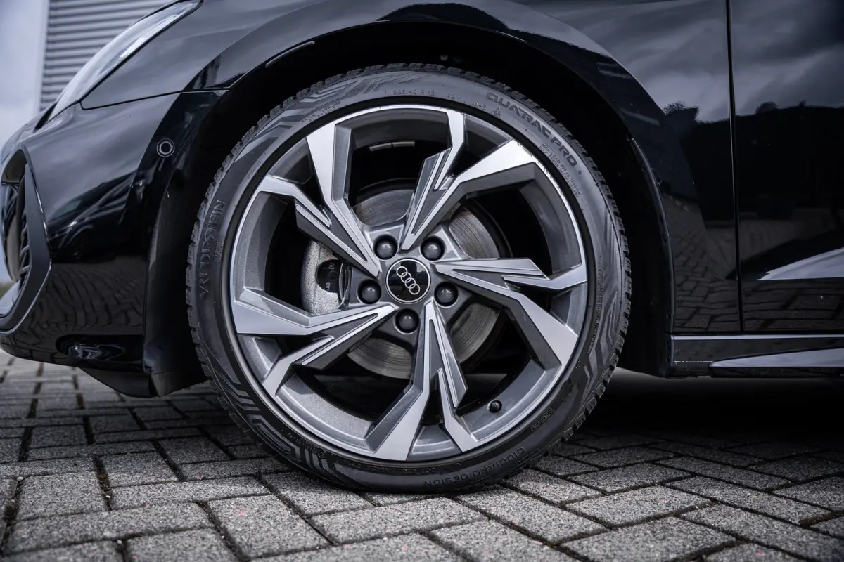 30 TFSI S edition | Airco (automatisch) | Apple Carplay/Android Auto|telefoonintegratie premium | Cruise control