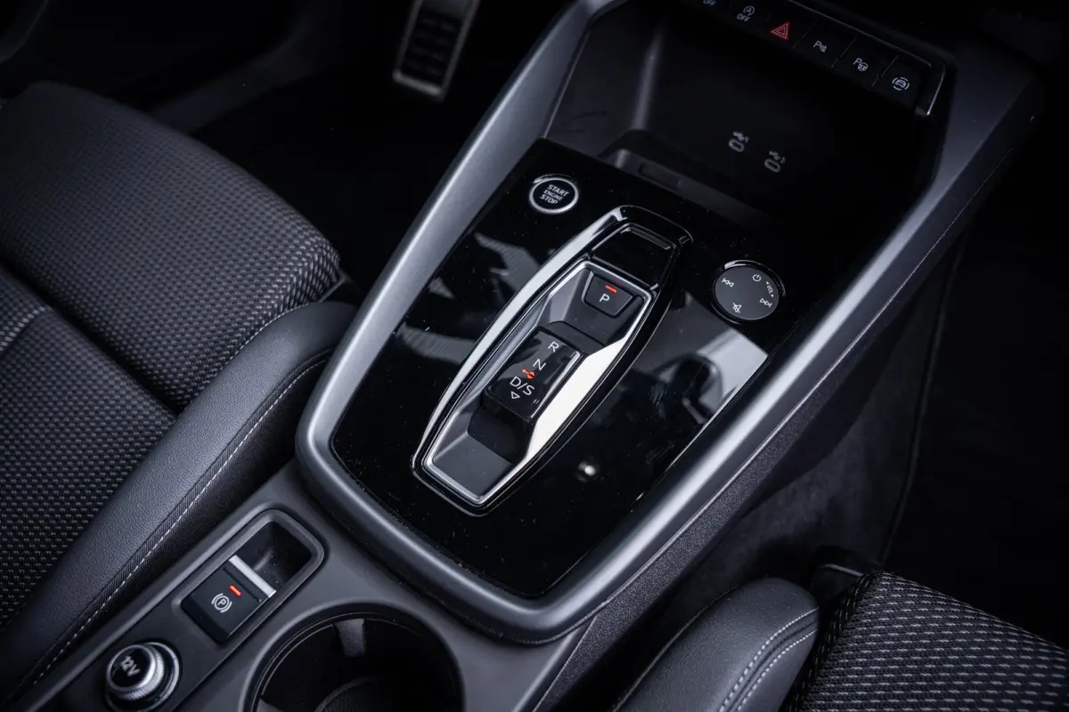 30 TFSI S edition | Airco (automatisch) | Apple Carplay/Android Auto|telefoonintegratie premium | Cruise control