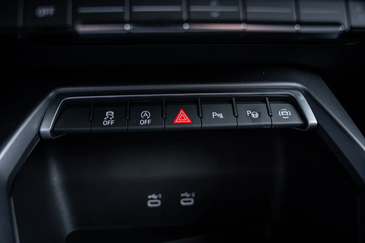 30 TFSI S edition | Airco (automatisch) | Apple Carplay/Android Auto|telefoonintegratie premium | Cruise control