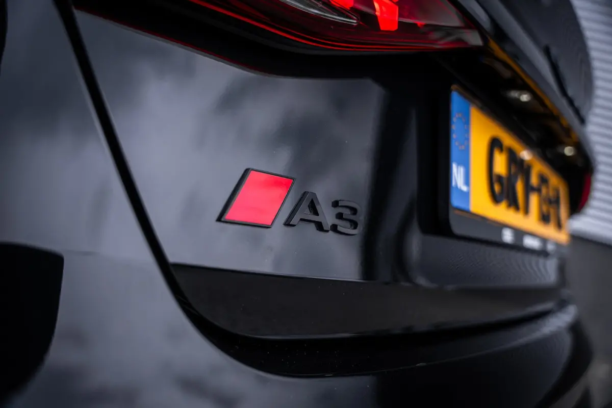 30 TFSI S edition | Airco (automatisch) | Apple Carplay/Android Auto|telefoonintegratie premium | Cruise control
