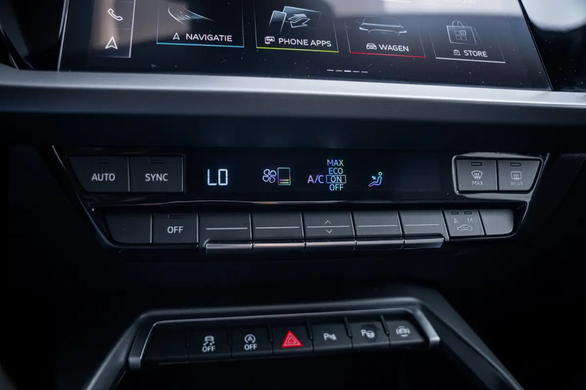 30 TFSI S edition | Airco (automatisch) | Apple Carplay/Android Auto|telefoonintegratie premium | Cruise control