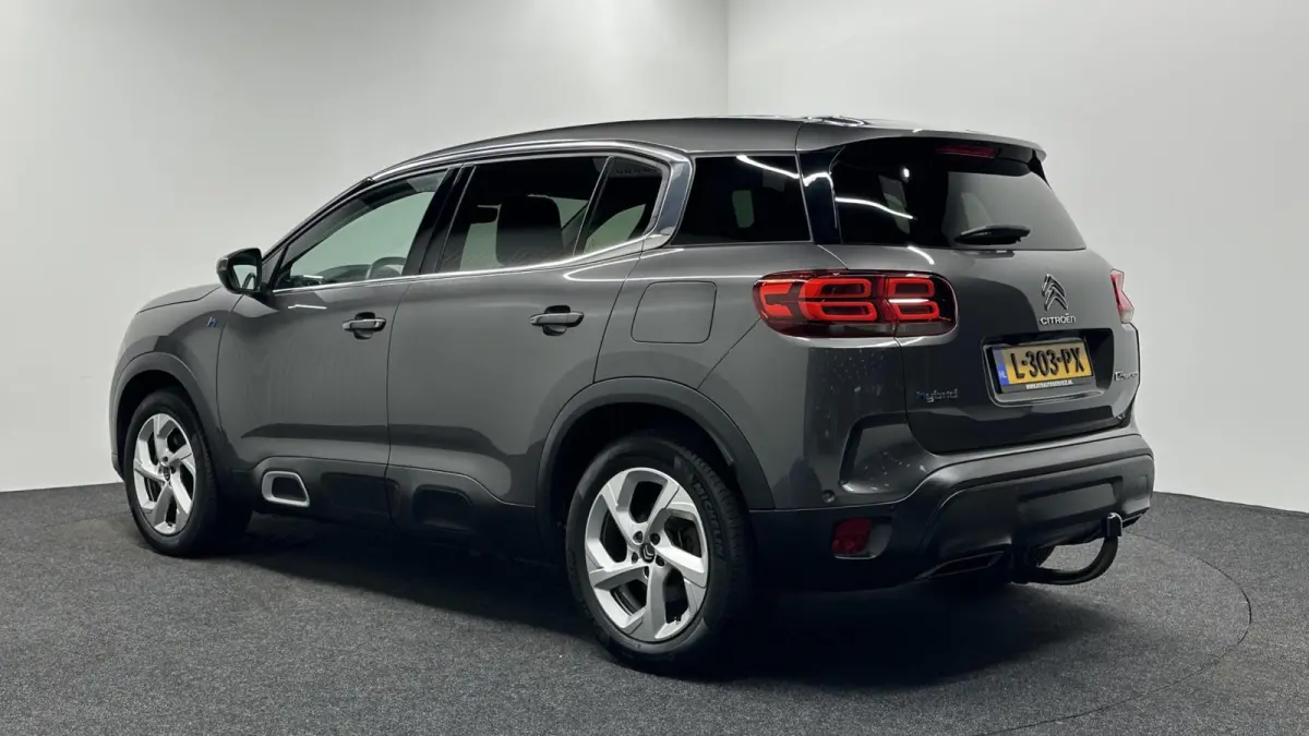 1.6 Plug-in Hybrid 225 Business CAMERA TREKHAAK CRUISE ECC CARPLAY NAVI.