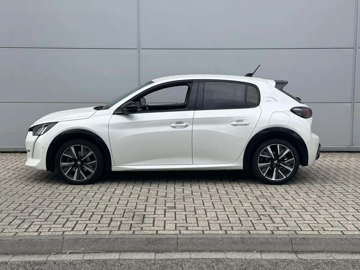 1.2 PureTech GT | Camera | Cruise Control | Trekhaak | Apple Carplay/Android Auto