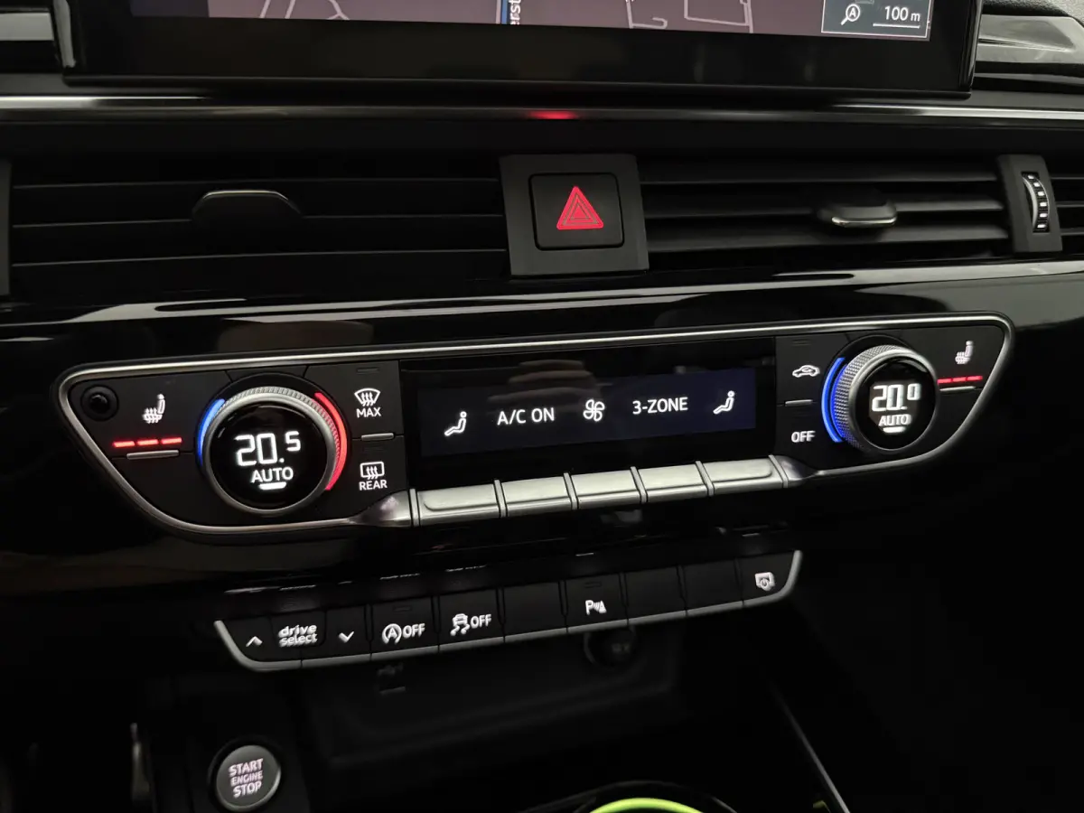 35 TFSI S-Line Competition | Black Edition | Pano | Camera | Virtual | Sfeer | Trekhaak | Carplay | Parkeersens.