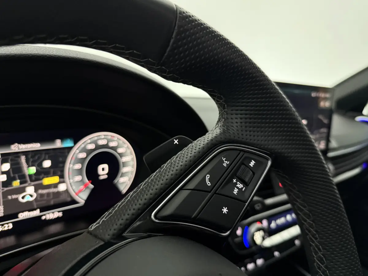 35 TFSI S-Line Competition | Black Edition | Pano | Camera | Virtual | Sfeer | Trekhaak | Carplay | Parkeersens.