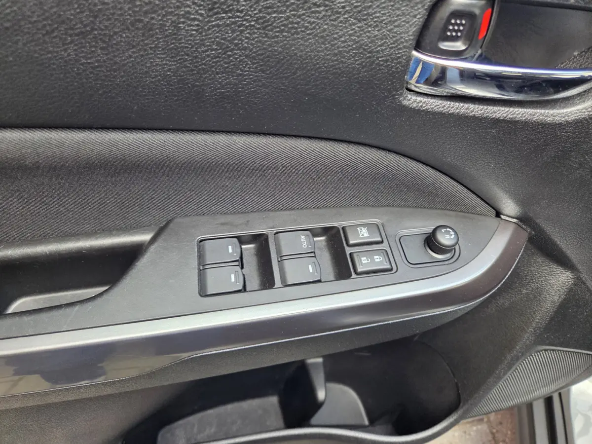 1.0 Boosterjet Select /Stoelverwarming/ Apple carplay -Android auto/ Cruise control/Camera/ Rijklaarprijs!