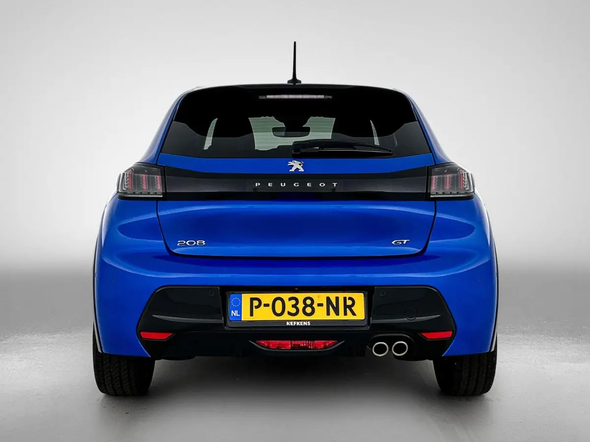 GT Pack 130pk Automaat | Navigatie | Achteruitrijcamera | Leder/Alcantara | Stoelverwarming | Full Led koplampen | Adaptieve Cruise Control | 3D Cockpit | Parkeersensoren v+a | Climate Contr