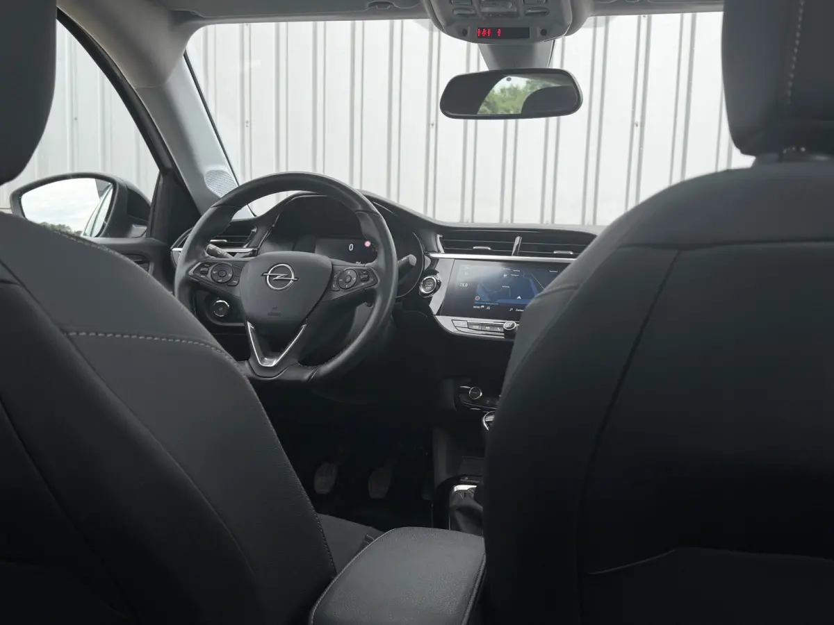 1.2 Elegance - Summit White - Panoramadak/Carplay/Led - Chique