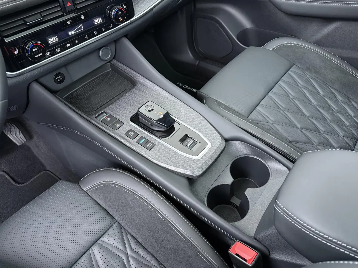 1.5 e-Power Tekna Plus | Lederen Bekl. | Panoramadak | BOSE Audio |