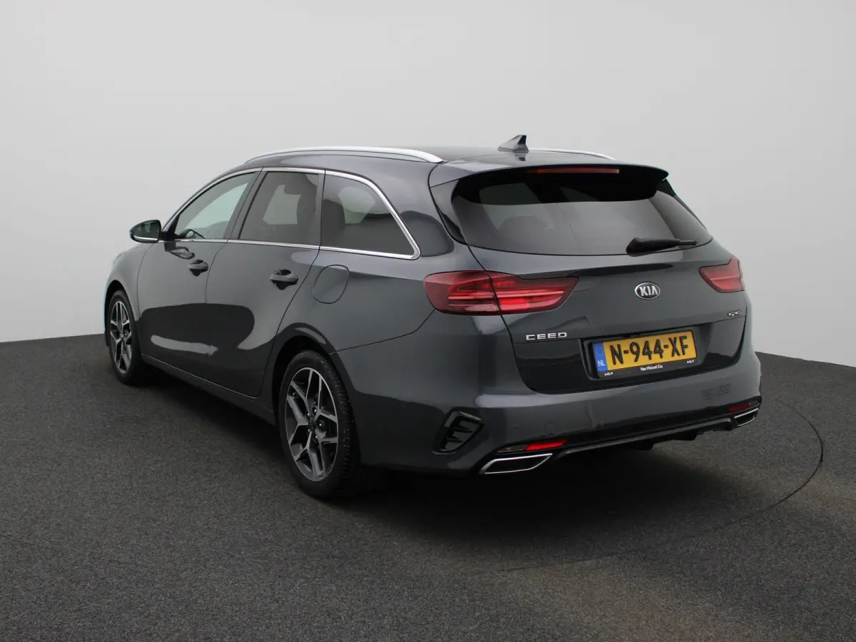 1.0 T-GDi GT-Line Business Edition | Apple Carplay / Android Auto | Camera | Navigatie | Keyless | Stoel/Stuurverwarming |