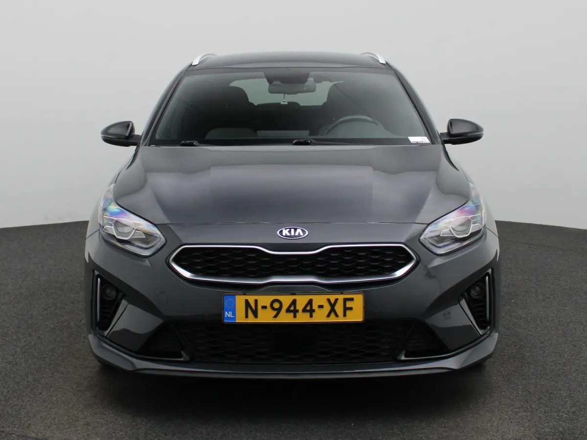 1.0 T-GDi GT-Line Business Edition | Apple Carplay / Android Auto | Camera | Navigatie | Keyless | Stoel/Stuurverwarming |