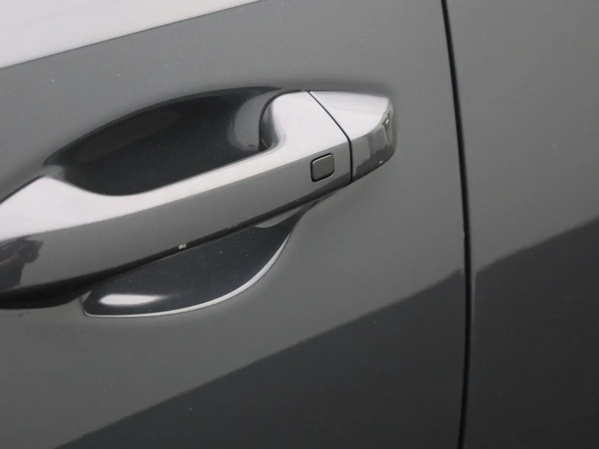 1.0 T-GDi GT-Line Business Edition | Apple Carplay / Android Auto | Camera | Navigatie | Keyless | Stoel/Stuurverwarming |