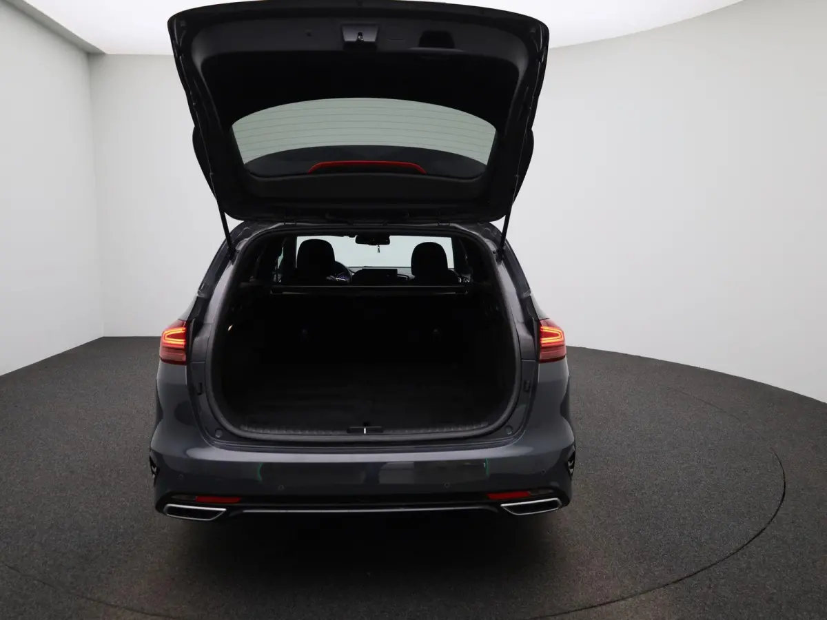 1.0 T-GDi GT-Line Business Edition | Apple Carplay / Android Auto | Camera | Navigatie | Keyless | Stoel/Stuurverwarming |