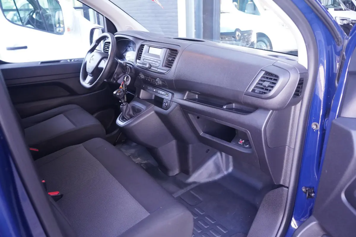 1.5 CDTI 120 pk L2H1 Edition Airco, Cruise Control Laadruimte Pakket, PDC achter, 3-Zits