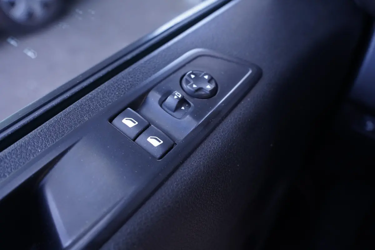 1.5 CDTI 120 pk L2H1 Edition Airco, Cruise Control Laadruimte Pakket, PDC achter, 3-Zits