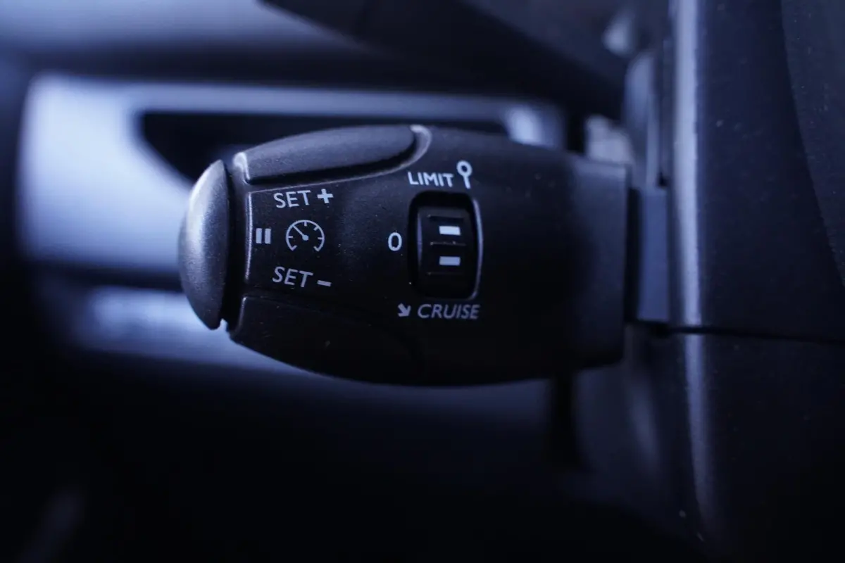 1.5 CDTI 120 pk L2H1 Edition Airco, Cruise Control Laadruimte Pakket, PDC achter, 3-Zits