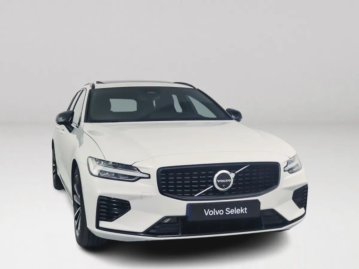 T8 Plug-in hybrid AWD Plus Dark | Panoramadak | 360° camera | Head-up display | Harman Kardon | Stoel- en stuurverwarming | Trekhaak