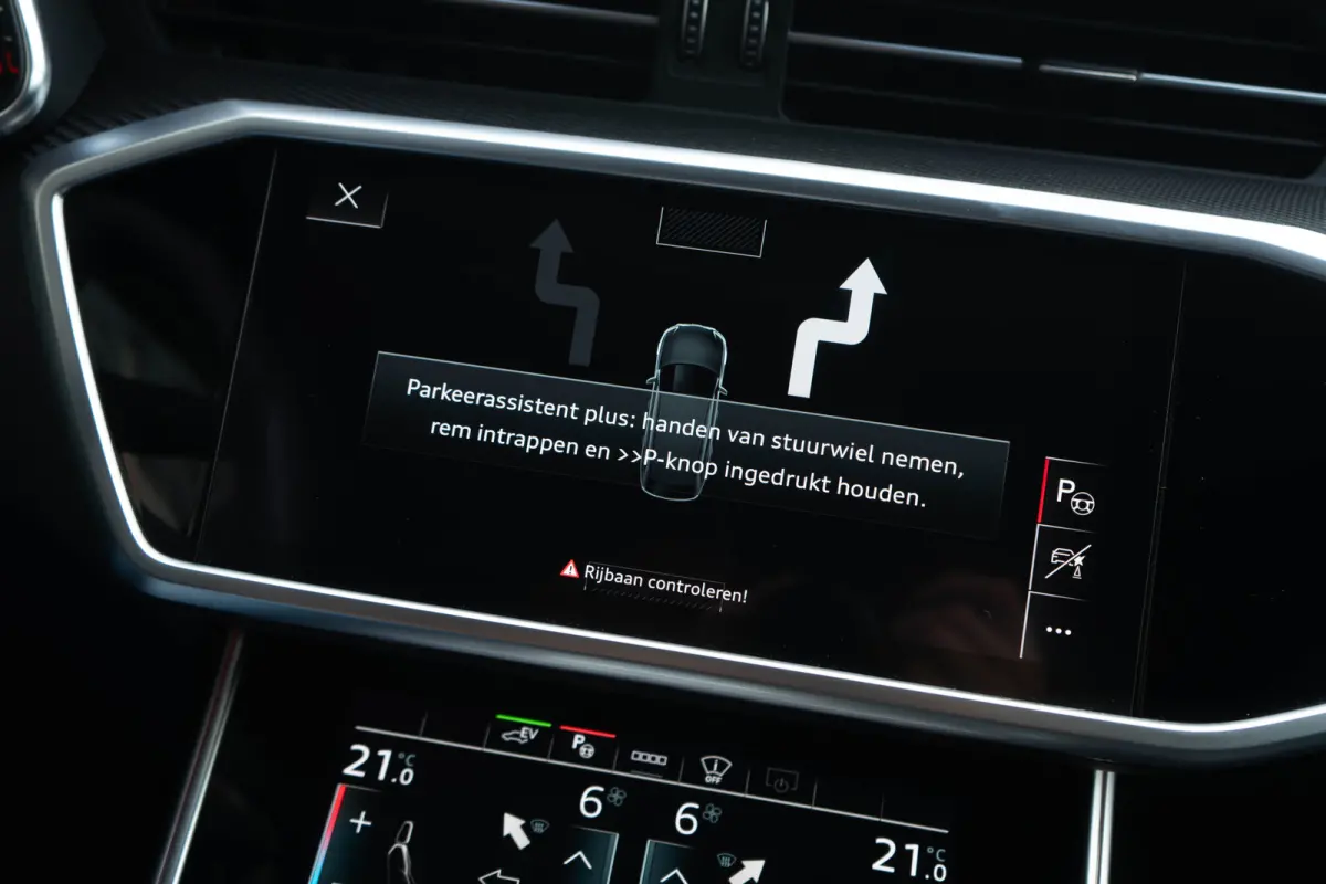 50 TFSI e Quattro / Head-Up Display/ Bang & Olufsen Sound System/ Cruise Control/ Panoramadak/ 220kW (300PK)