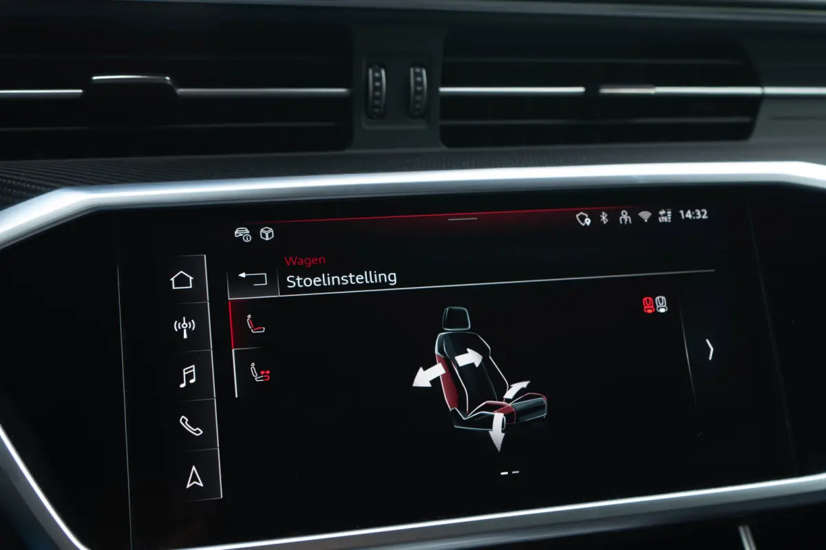 50 TFSI e Quattro / Head-Up Display/ Bang & Olufsen Sound System/ Cruise Control/ Panoramadak/ 220kW (300PK)