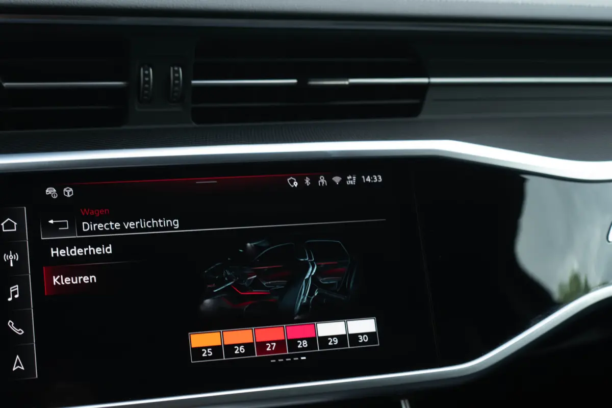 50 TFSI e Quattro / Head-Up Display/ Bang & Olufsen Sound System/ Cruise Control/ Panoramadak/ 220kW (300PK)