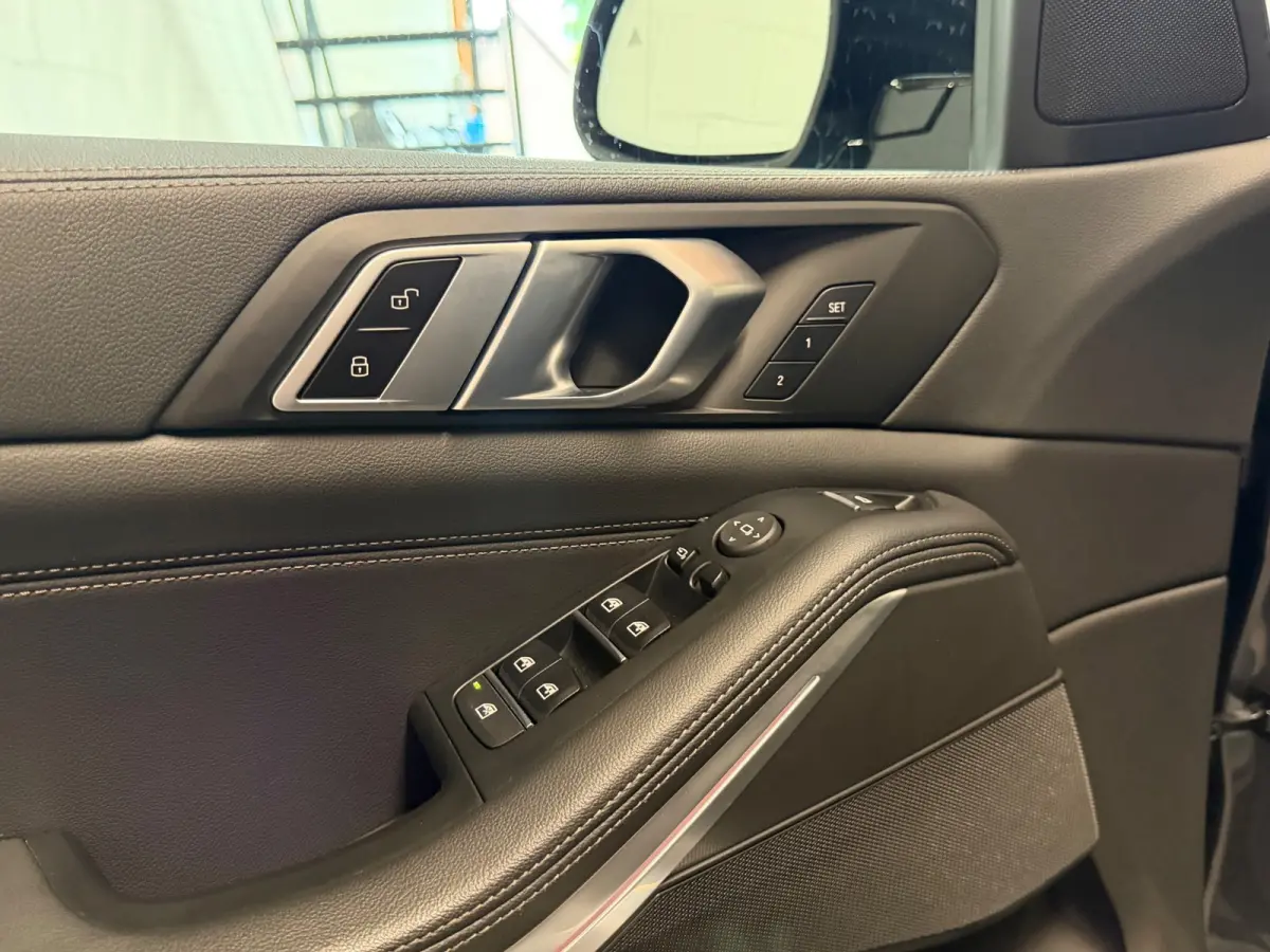 XDrive45e High Executive - Panorama - Luchtvering - Xpel Coating