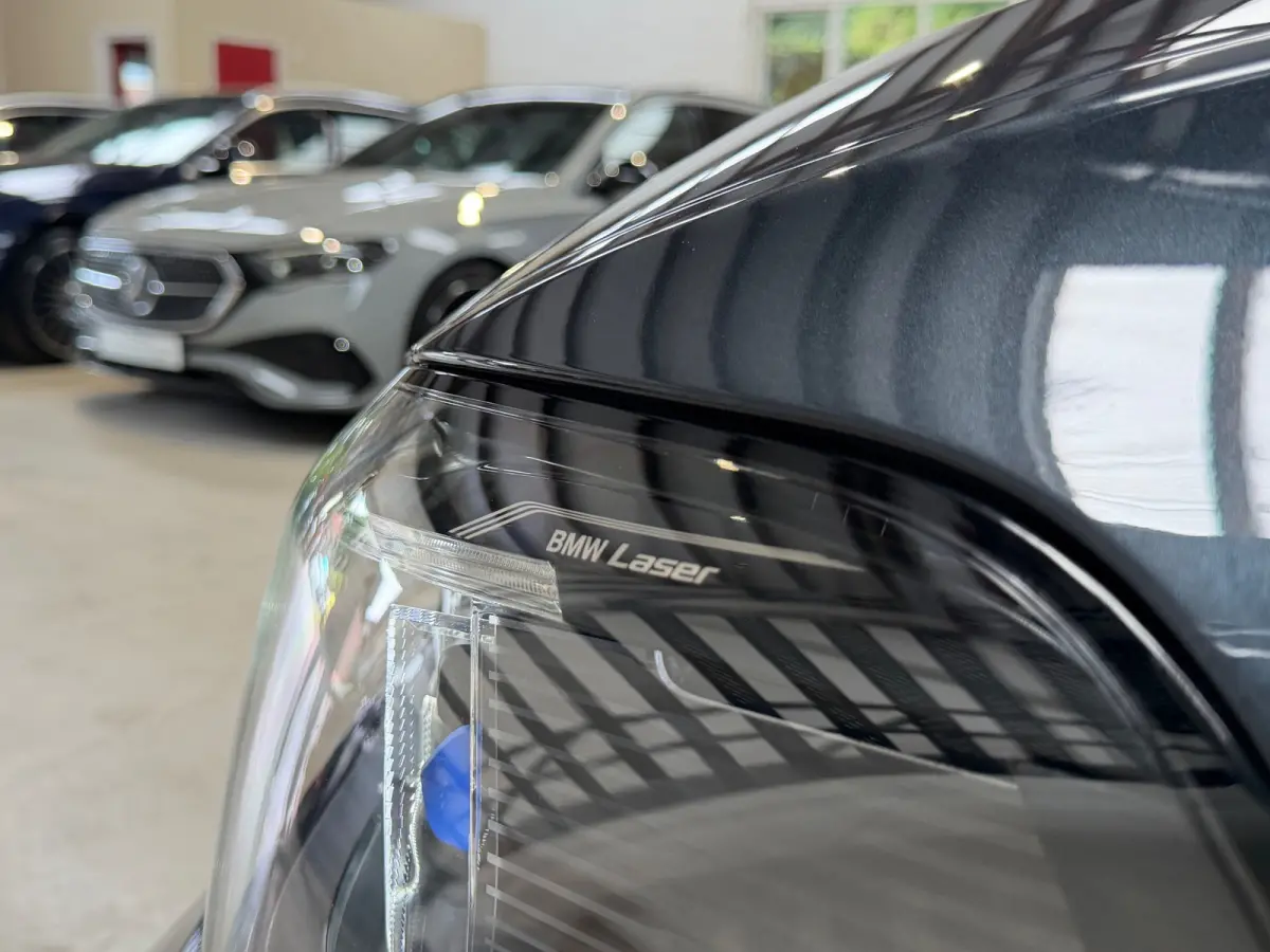 XDrive45e High Executive - Panorama - Luchtvering - Xpel Coating