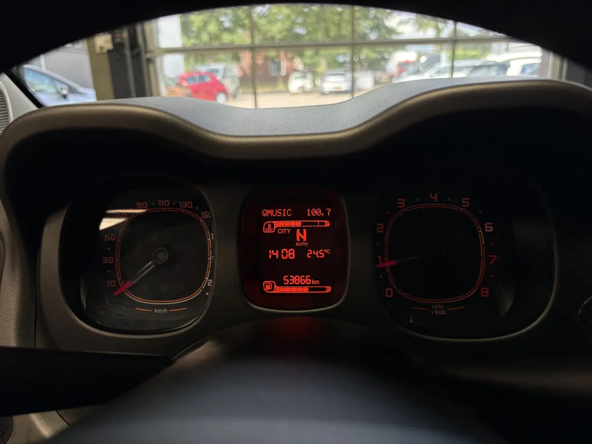 0.9 TwinAir Lounge Airco, Cruise, Lichtmetalen velgen