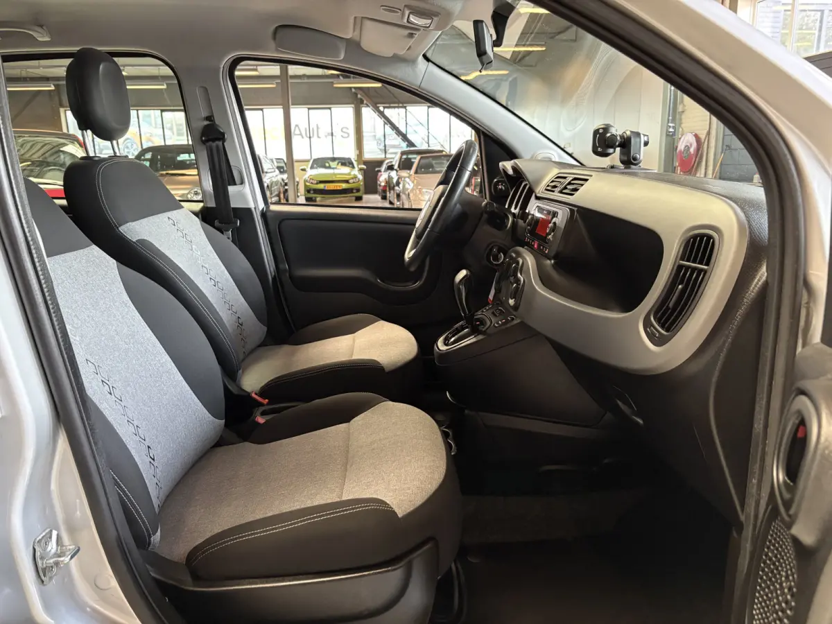 0.9 TwinAir Lounge Airco, Cruise, Lichtmetalen velgen