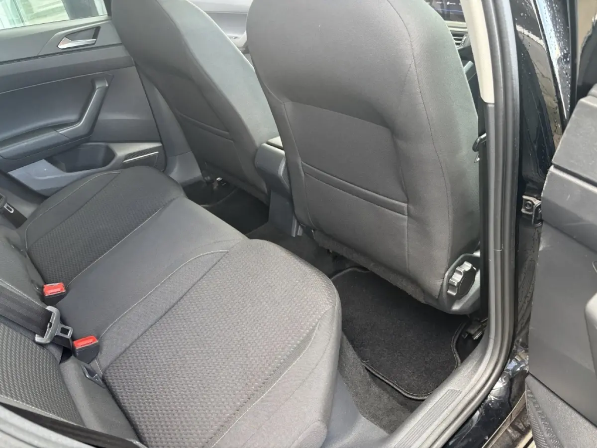 1.0 TSI Comf.l. Bus.