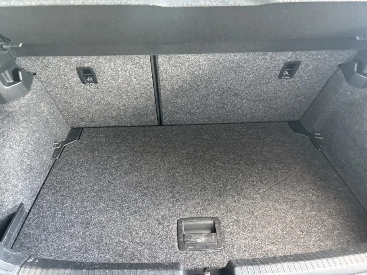 1.0 TSI Comf.l. Bus.