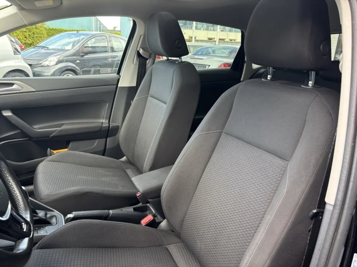 1.0 TSI Comf.l. Bus.