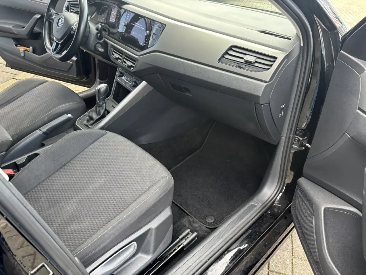 1.0 TSI Comf.l. Bus.