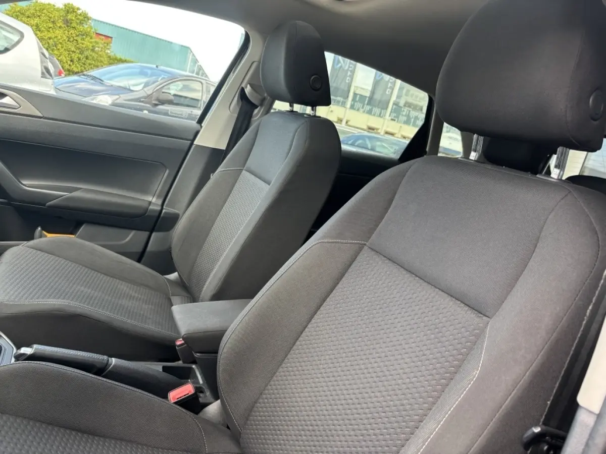 1.0 TSI Comf.l. Bus.