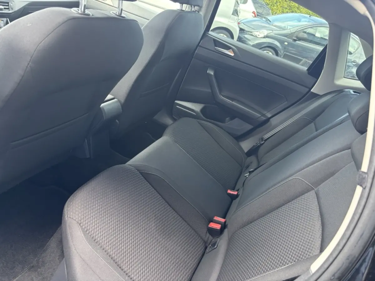 1.0 TSI Comf.l. Bus.