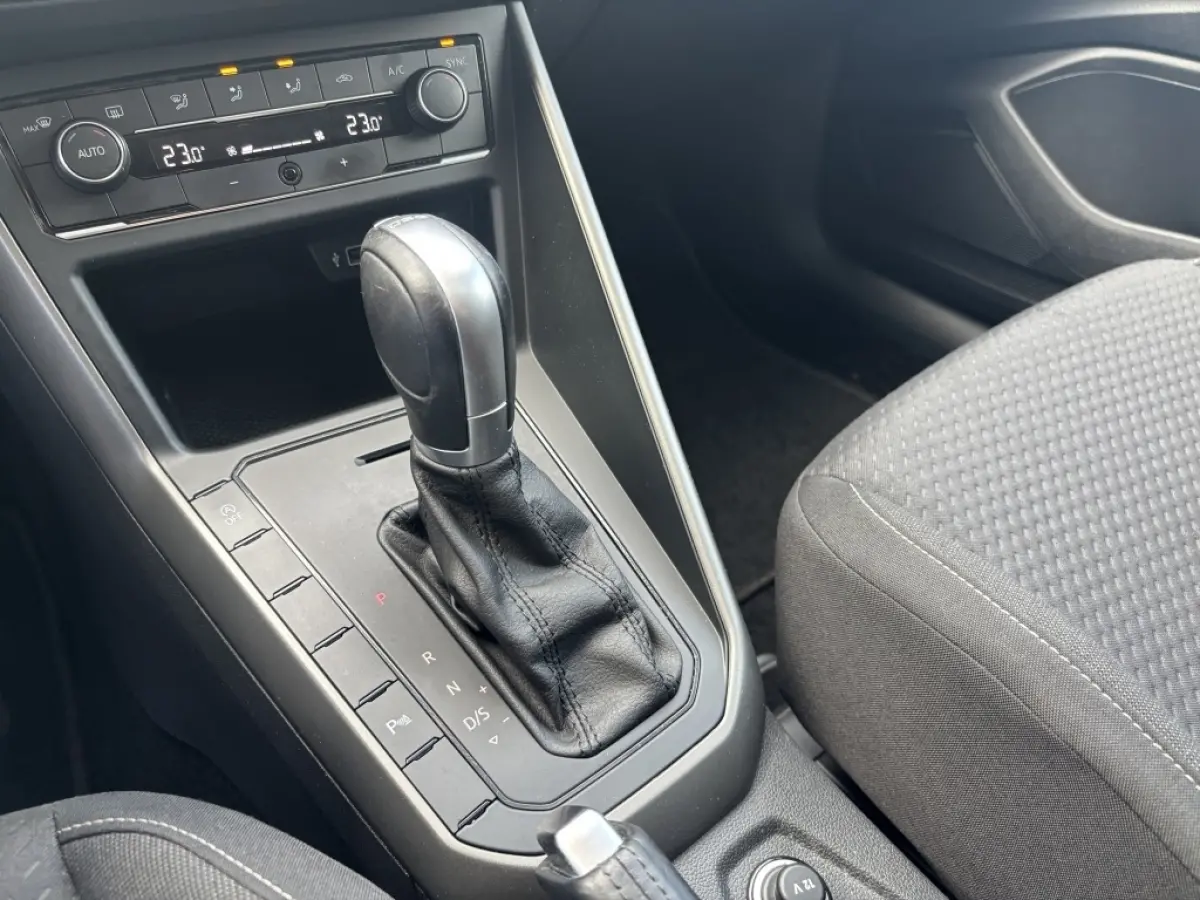 1.0 TSI Comf.l. Bus.