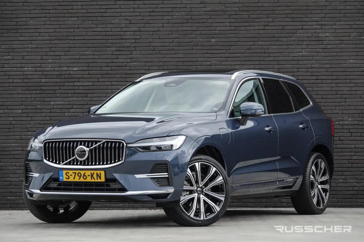 2.0 T8 456Pk Aut. | Plug-in hybrid | Inscription | AWD | Panoramadak | Trekhaak | 21'' | Denim Blue