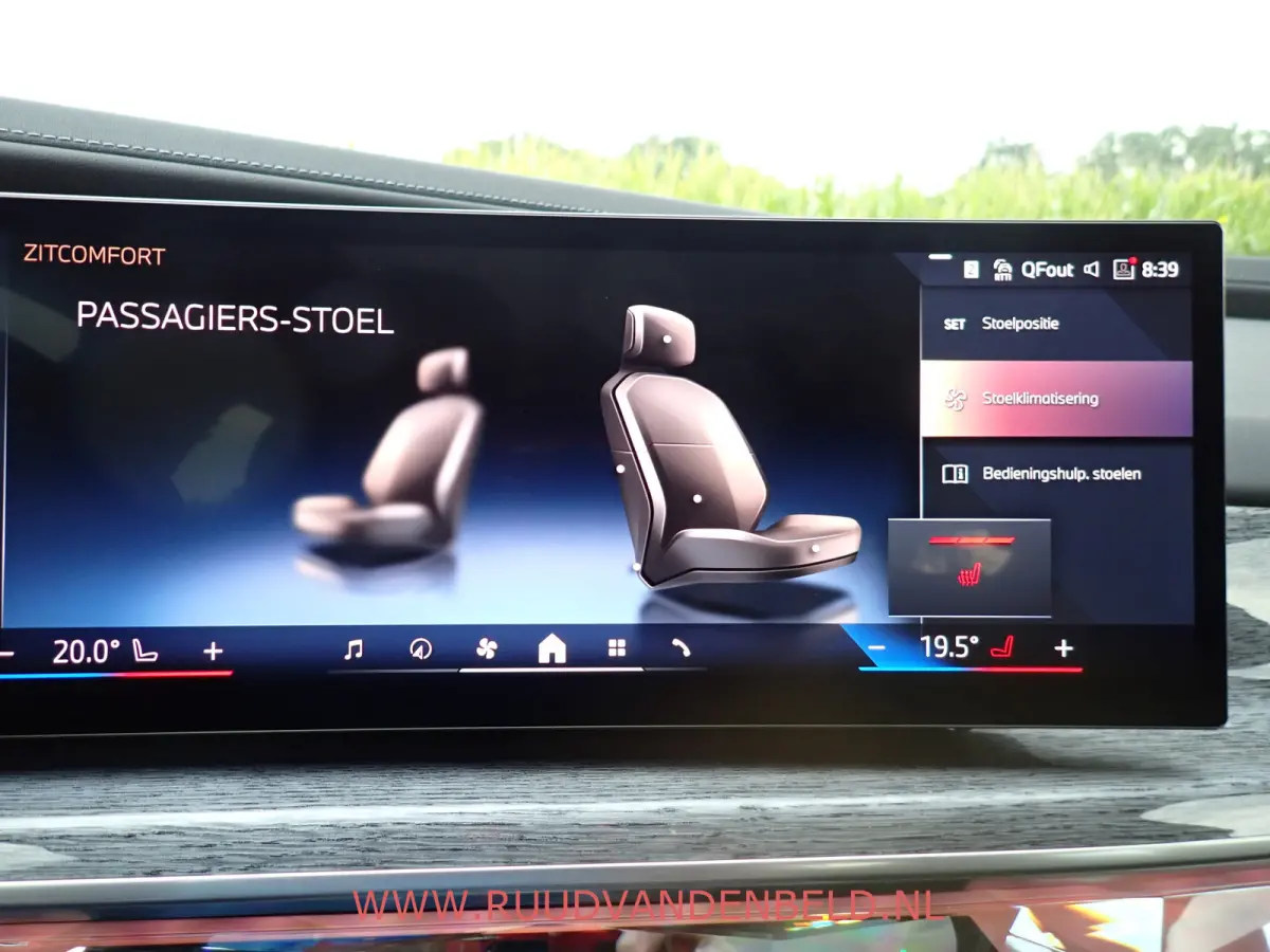 eDrive 106 kWh !! EX BTW 53.636 !! SOH 94% / HEAD-UP / SOFT-CLOSE / ACTIVE-STEERING / 360*
