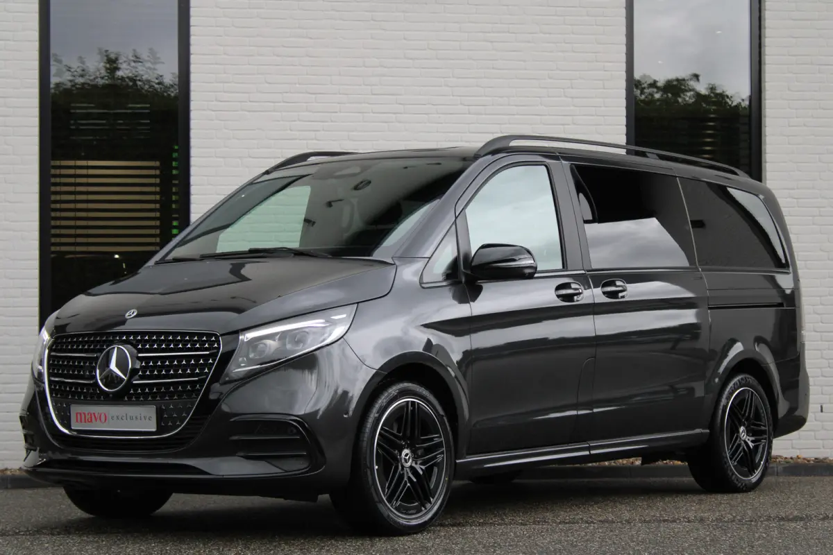 300d / Exclusive / AMG / DC / 4-Matic / Elec Stoelen / 360 Cam / Burmester / Vol Opties / NIEUWSTAAT.