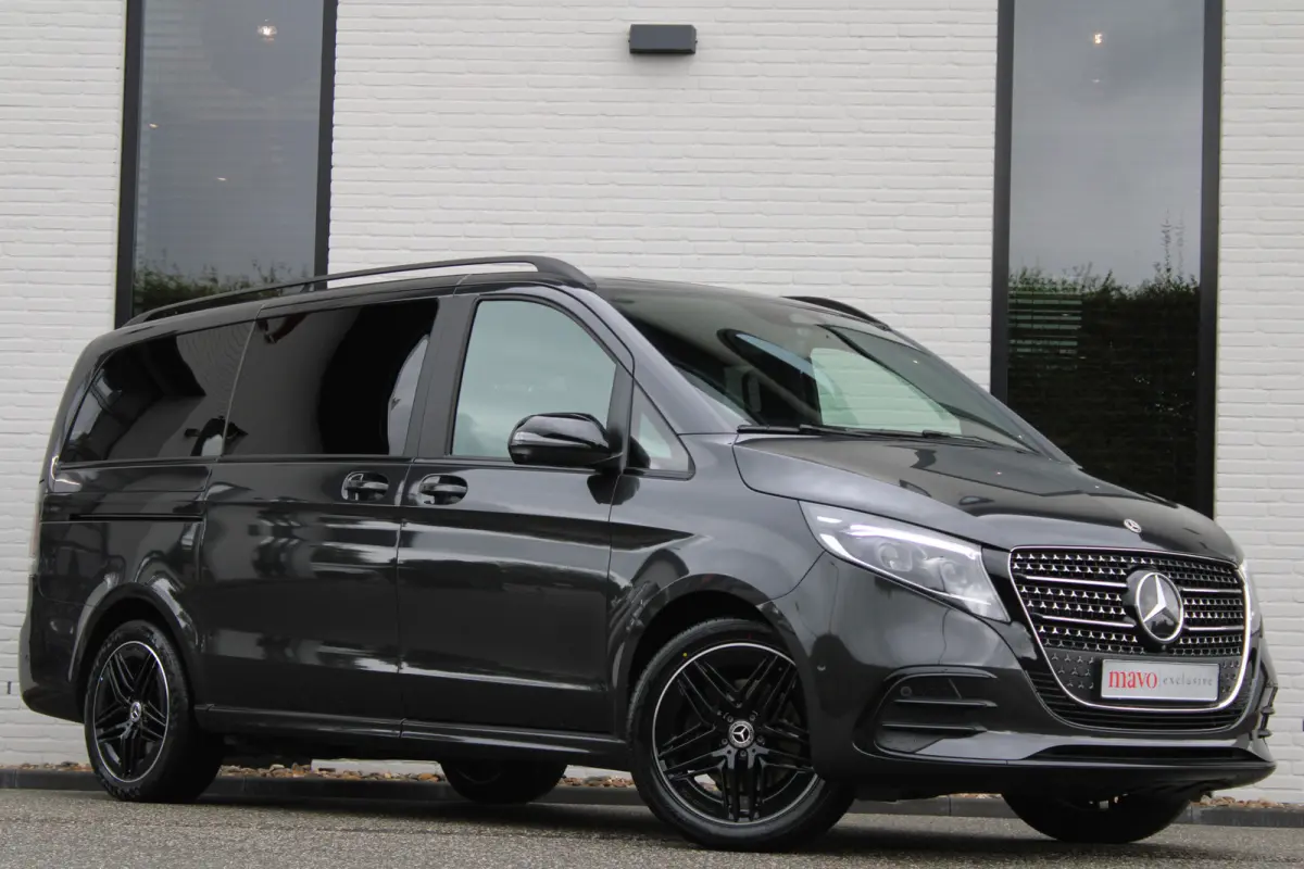 300d / Exclusive / AMG / DC / 4-Matic / Elec Stoelen / 360 Cam / Burmester / Vol Opties / NIEUWSTAAT.